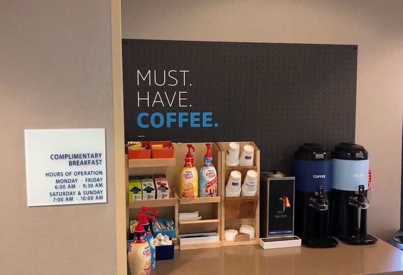 Holiday Inn Express Hotel And Suites Fort Worth/i 20