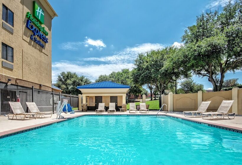 Holiday Inn Express Hotel And Suites Fort Worth/i 20