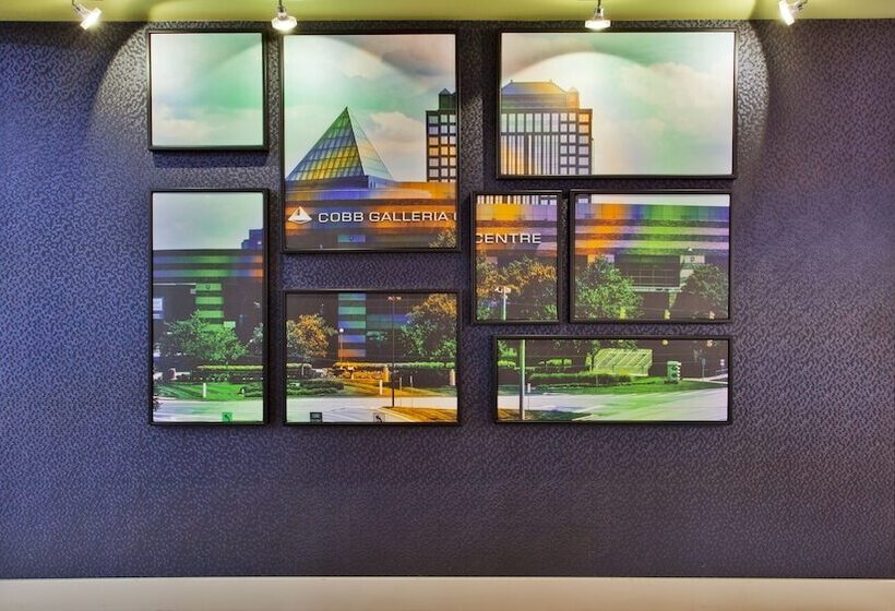 ホテル Holiday Inn Express Atlanta Galleria Ballpark Area, An Ihg