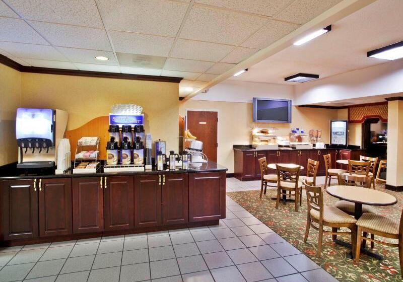 فندق Holiday Inn Express Atlanta W  Douglasville, An Ihg