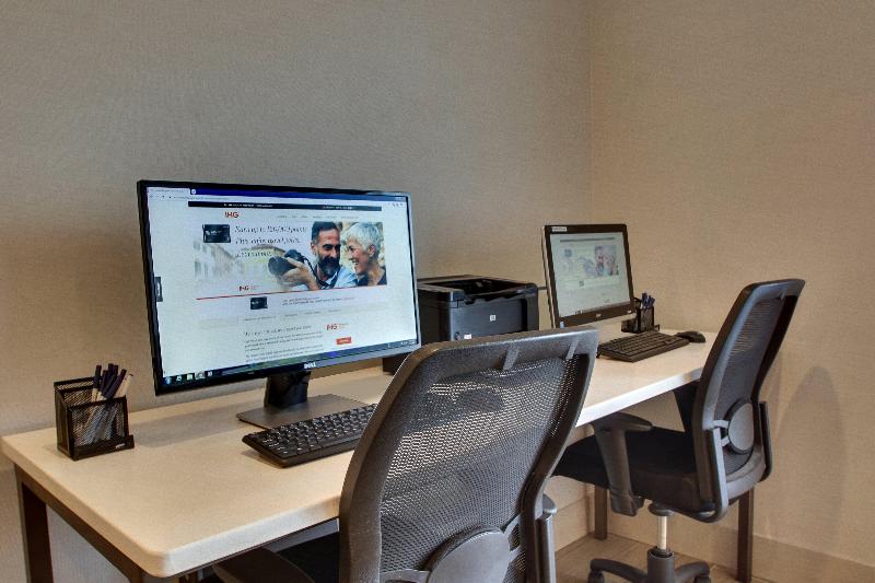 בית מלון כפרי Holiday Inn Express Baltimore Bwi Airport West, An Ihg