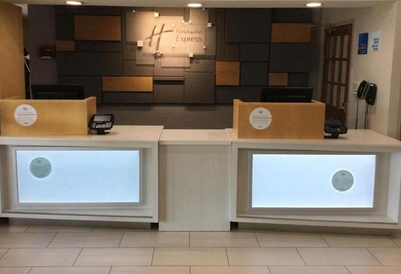 בית מלון כפרי Holiday Inn Express Easton, An Ihg