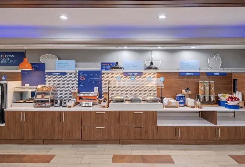 호텔 Holiday Inn Express Hershey Harrisburg Area, An Ihg