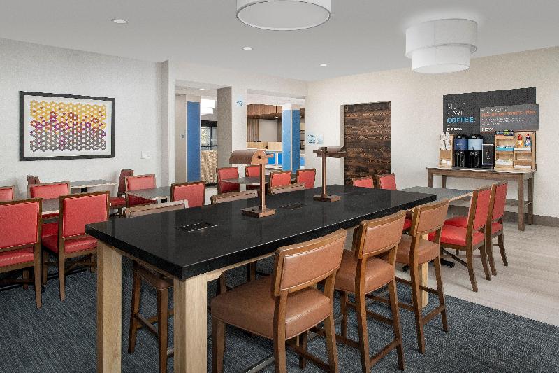 فندق Holiday Inn Express Puyallup, An Ihg