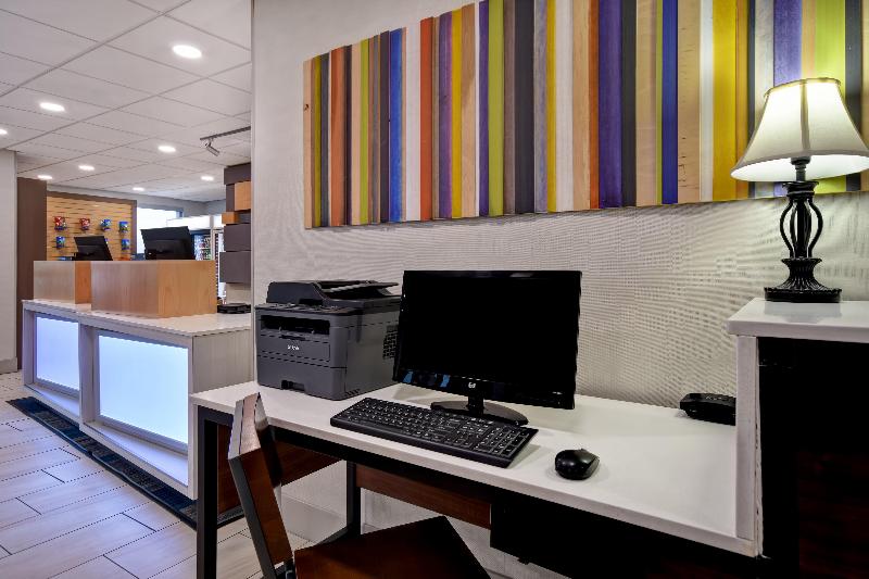 ホテル Holiday Inn Express & Suites Allentown Dorney Park Area, An Ihg