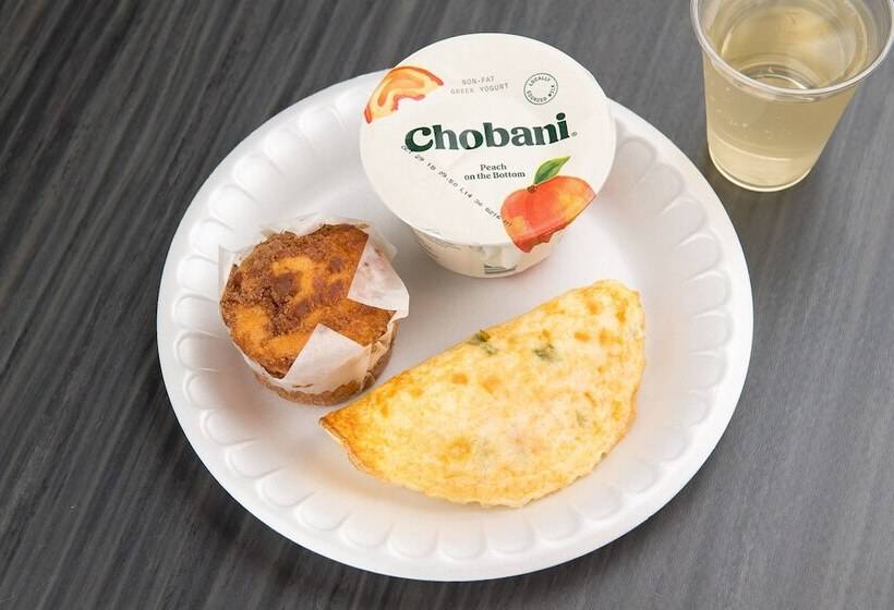 فندق Holiday Inn Express & Suites Milton East I 10, An Ihg