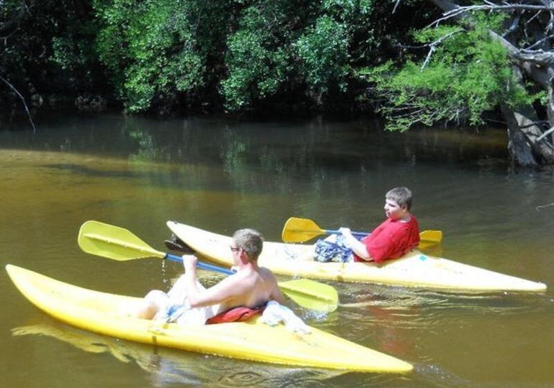 فندق Holiday Inn Express & Suites Milton East I 10, An Ihg