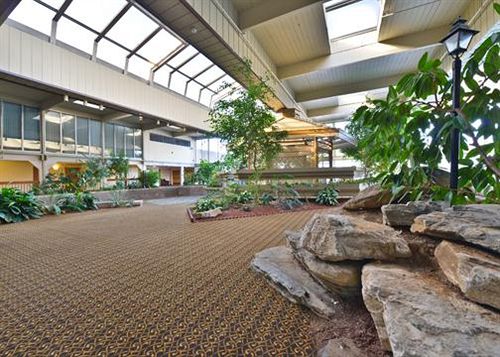 Clarion Hotel And Conference Center Harrisburg West