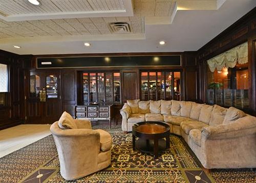 Clarion Hotel And Conference Center Harrisburg West