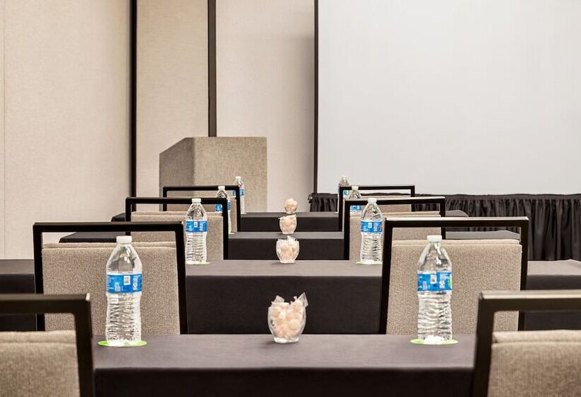 호텔 Holiday Inn Orlando International Airport, An Ihg