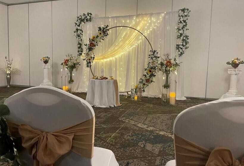 فندق Holiday Inn Philadelphia South Swedesboro, An Ihg