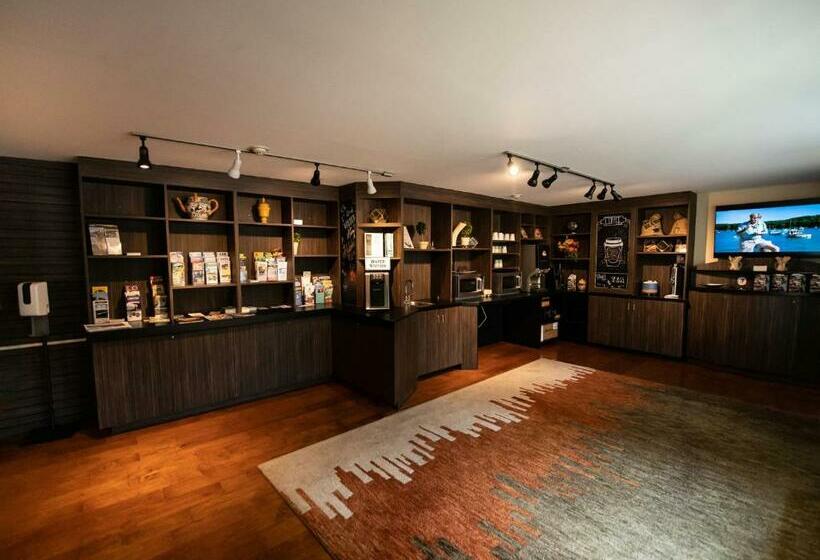 Holiday Inn Bar Harbor Regency Hotel, An Ihg