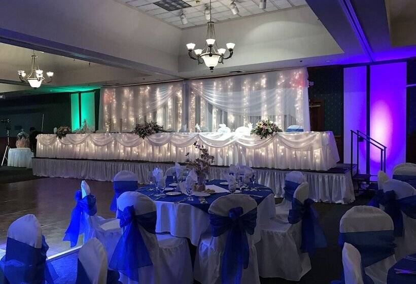 בית מלון כפרי Holiday Inn Selma Swancourt By Ihg