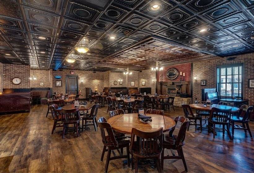 فندق Holiday Inn Spearfish Convention Center, An Ihg