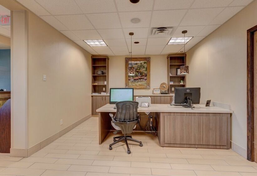 فندق Holiday Inn Spearfish Convention Center, An Ihg