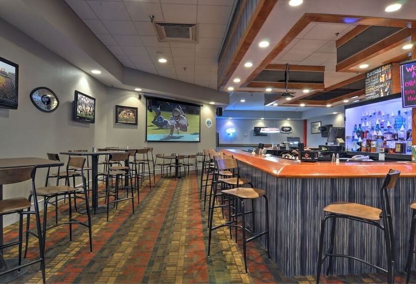 فندق Holiday Inn St. Petersburg N   Clearwater, An Ihg