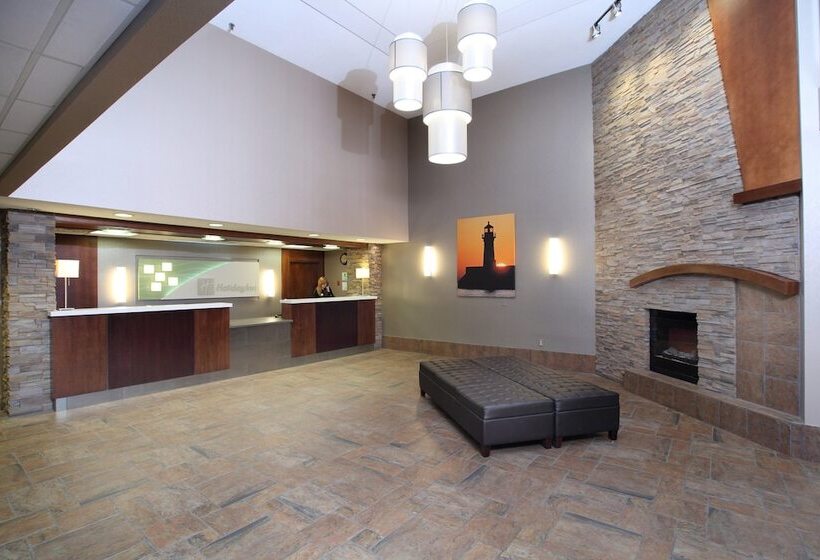 هتل Holiday Inn & Suites Duluth Downtown, An Ihg