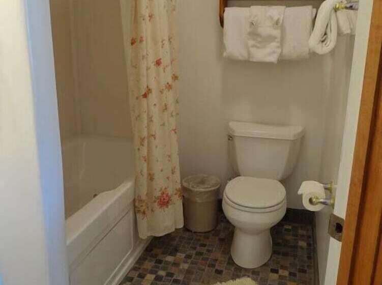 فندق Homestead Inn   Blowing Rock