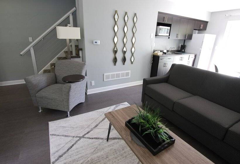 فندق Homestead Suites Fish Creek