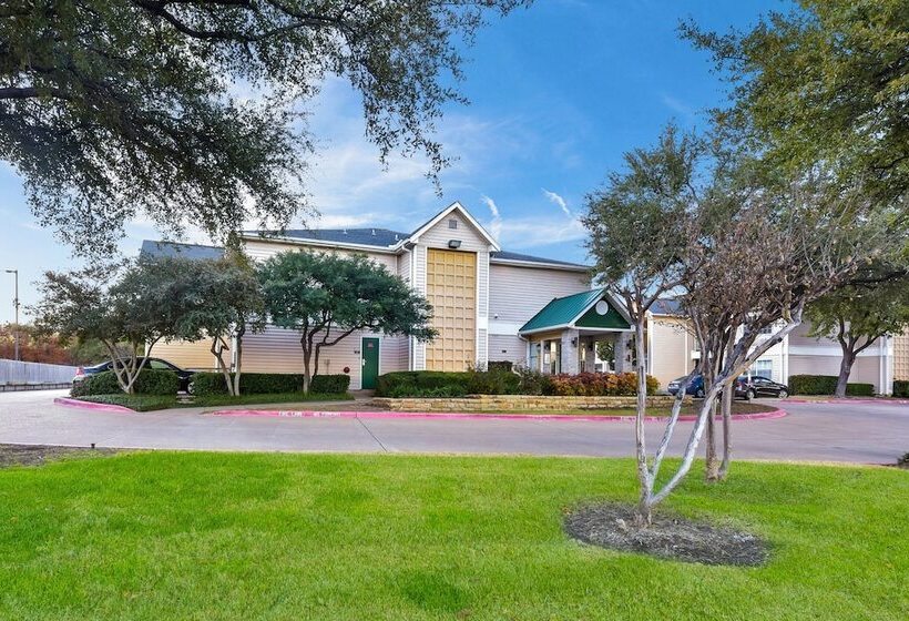 בית מלון כפרי Hometowne Studios By Red Roof Dallas   North Addison   Tollway