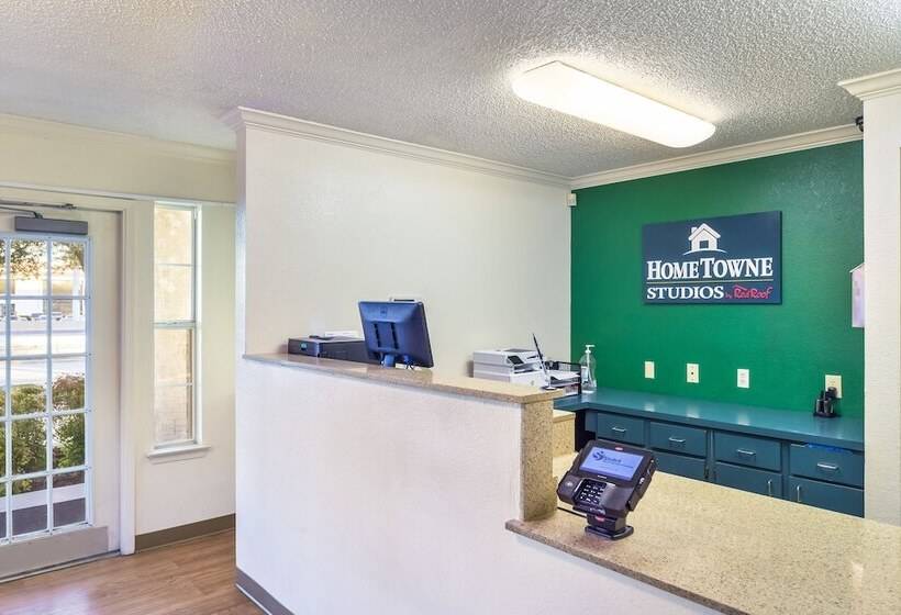 فندق Hometowne Studios By Red Roof Dallas   North Addison   Tollway