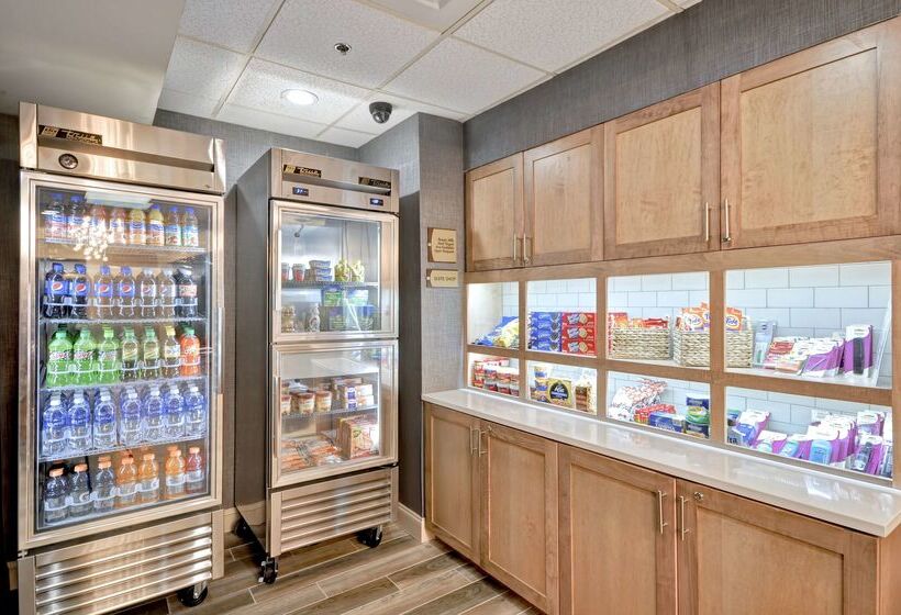 فندق Homewood Suites By Hilton Bostonpeabody