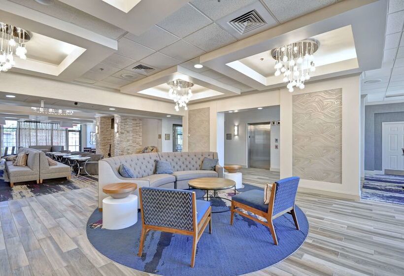 فندق Homewood Suites By Hilton Bostonpeabody