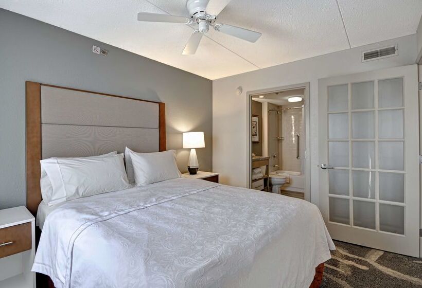 هتل Homewood Suites By Hilton Bostonpeabody