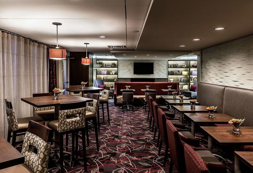 Отель Homewood Suites By Hilton Buffaloairport