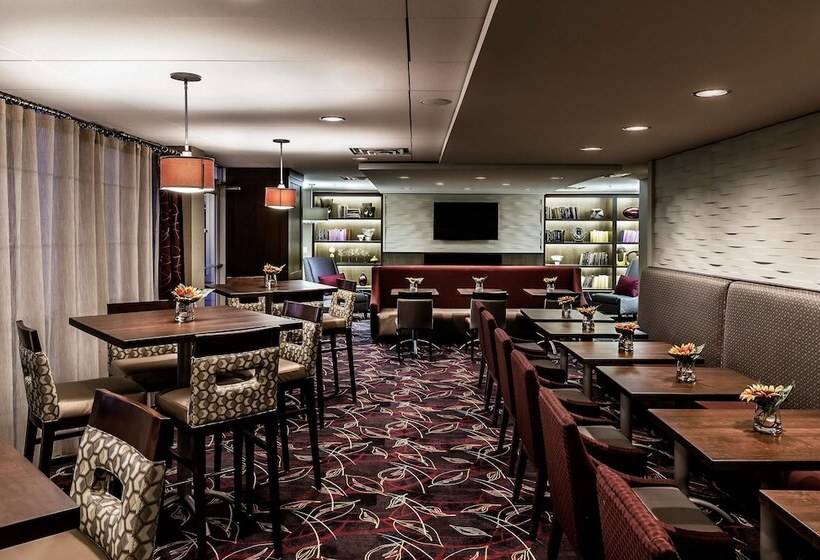 Отель Homewood Suites By Hilton Buffaloairport