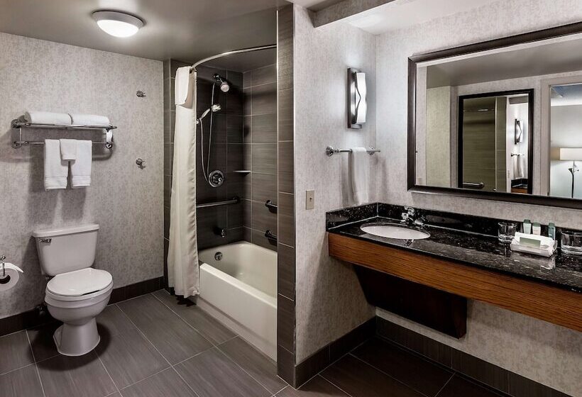 Отель Homewood Suites By Hilton Buffaloairport