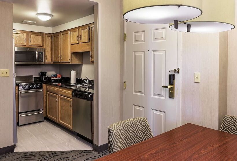 Отель Homewood Suites By Hilton Buffaloairport