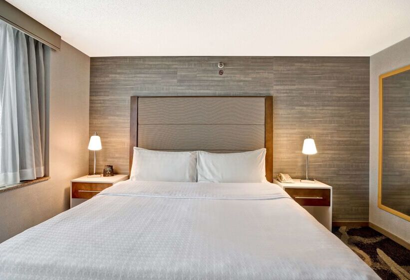 هتل Homewood Suites By Hilton Chicagodowntown