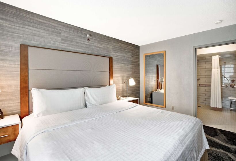 هتل Homewood Suites By Hilton Chicagodowntown