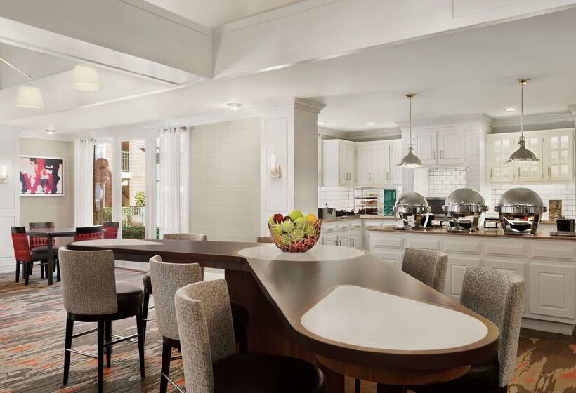 هتل Addison Suites