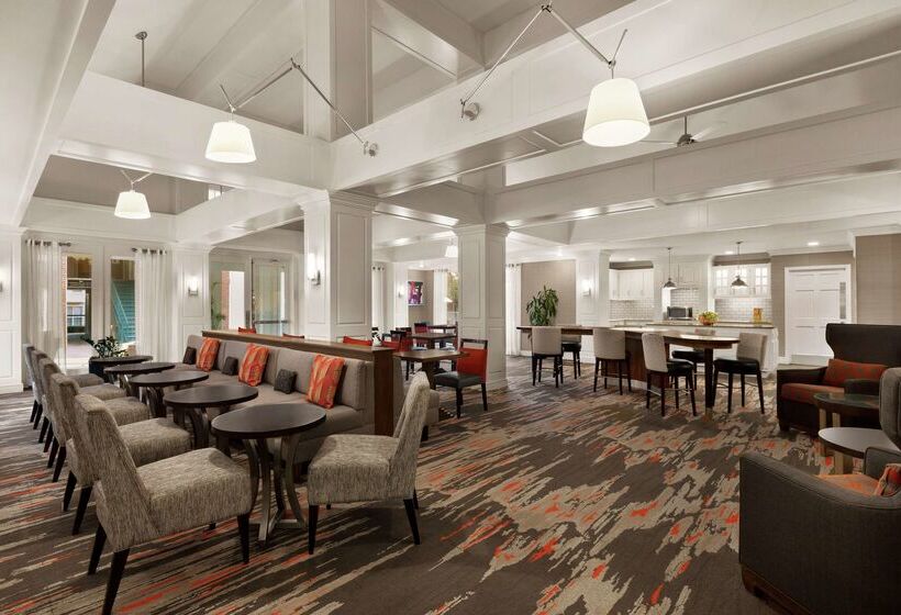 هتل Addison Suites