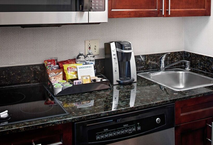 Отель Homewood Suites By Hilton Dallasmarket Center