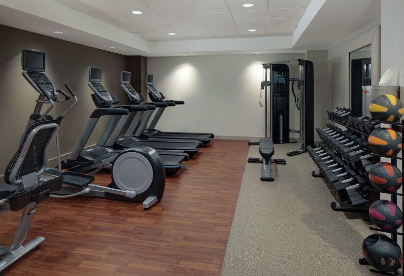 Отель Homewood Suites By Hilton Dallasmarket Center