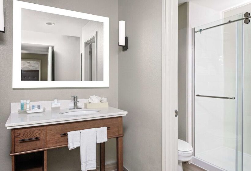 فندق Homewood Suites By Hilton Ft. Worthbedford