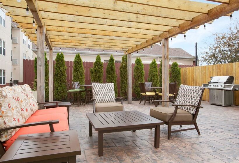 فندق Homewood Suites By Hilton Grand Rapids