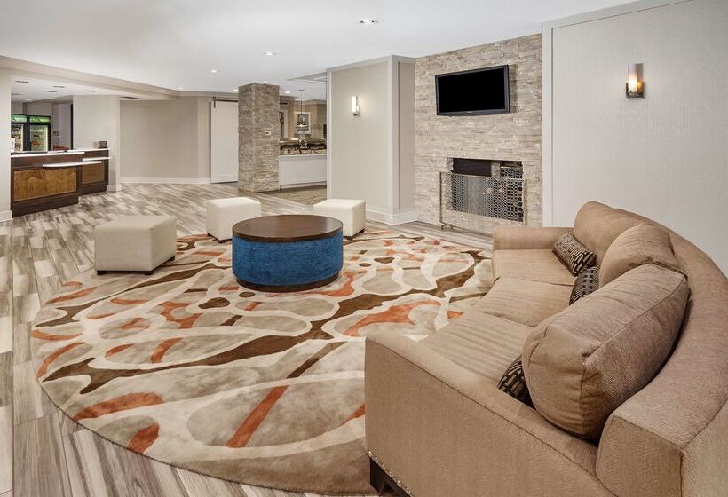 فندق Homewood Suites By Hilton Indianapoliskeystone Crossing