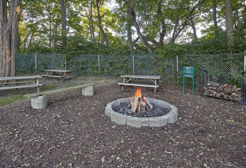 فندق Homewood Suites By Hilton Indianapoliskeystone Crossing