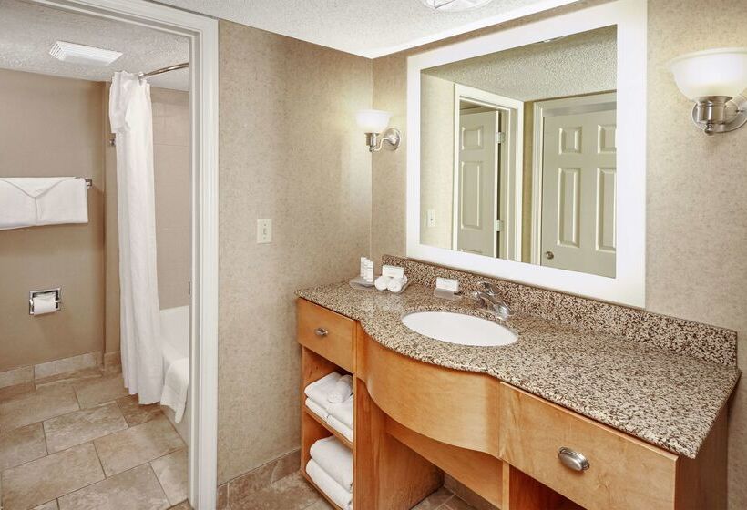 فندق Homewood Suites By Hilton Indianapoliskeystone Crossing