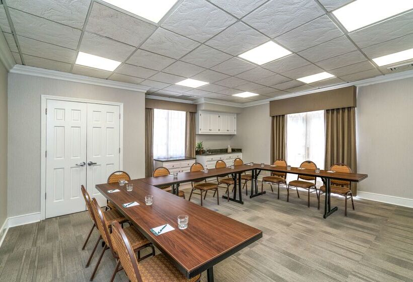 هتل Homewood Suites By Hilton Lafayette Rossville Exit