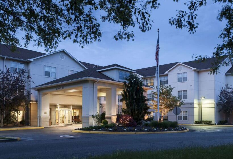 فندق Homewood Suites By Hilton Newarkcranford