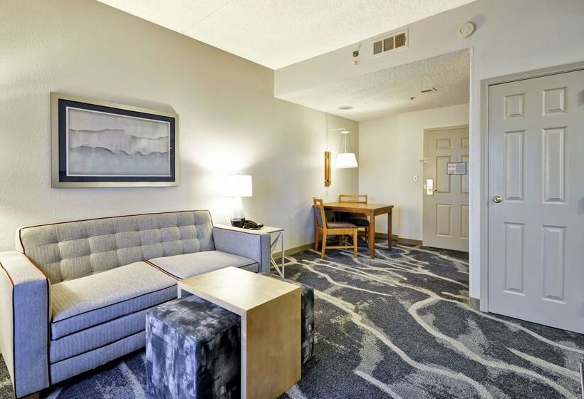 ホテル Homewood Suites By Hilton Phoenixbiltmore