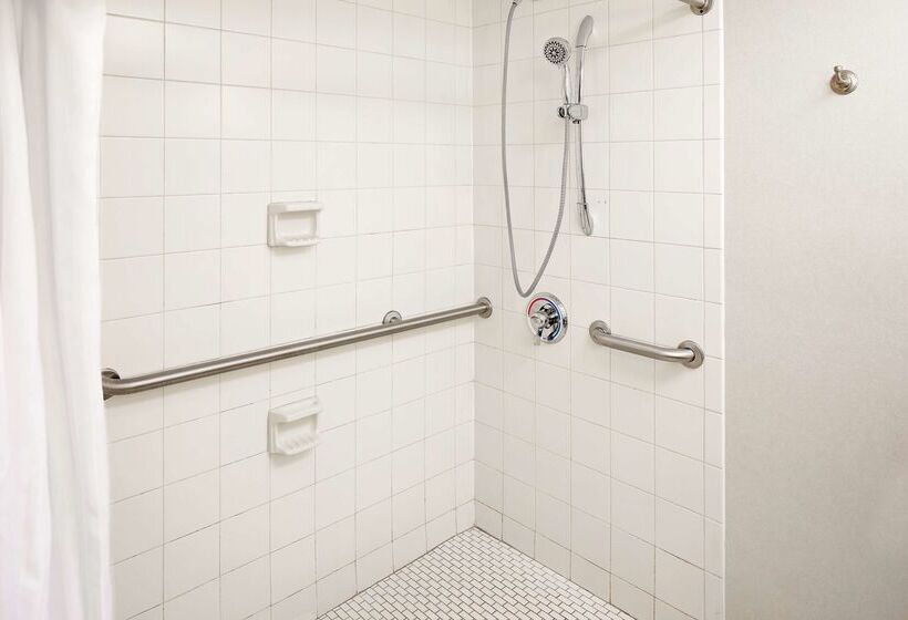 هتل Homewood Suites By Hilton Raleigh/cary