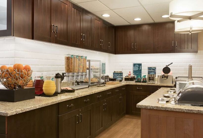호텔 Homewood Suites Toledo Maumee