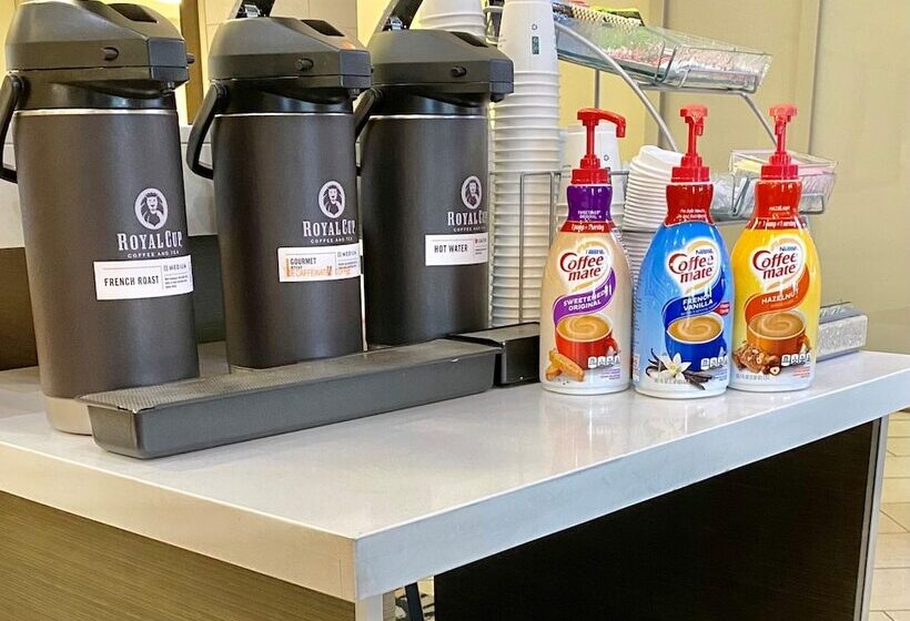 فندق La Quinta By Wyndham Kokomo