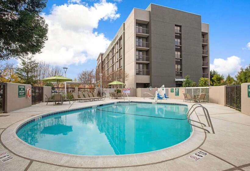 酒店 La Quinta By Wyndham Rancho Cordova Sacramento